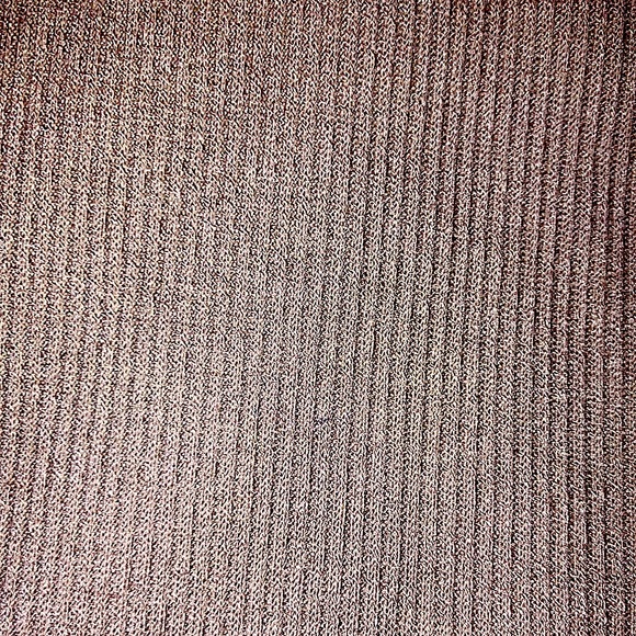 Stretchy off the shoulders Crop Top - Picture 4 of 4